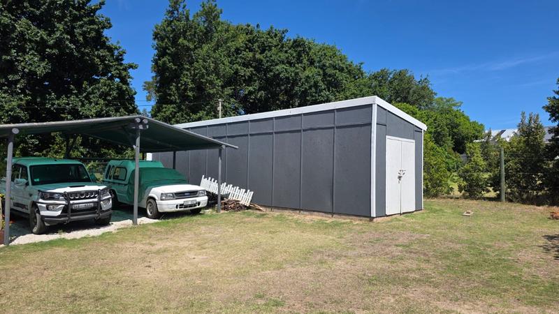 7 Bedroom Property for Sale in Albertinia Western Cape